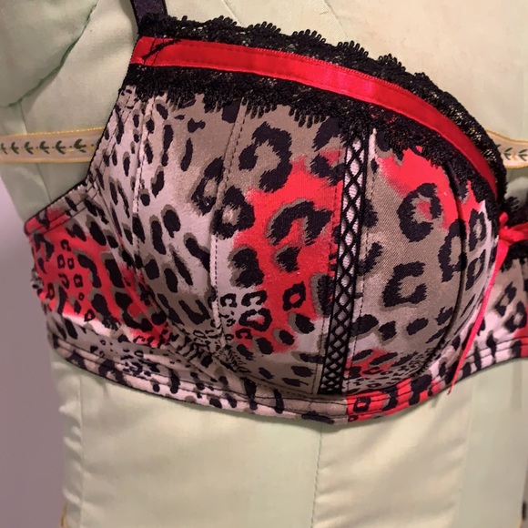 CANDIE’S Black & Red Print Push-up Bra - Picture 9 of 14